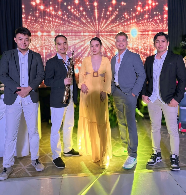 The Vanity portfolio photo 6