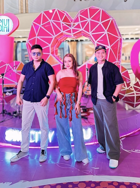 The Vanity portfolio photo 16