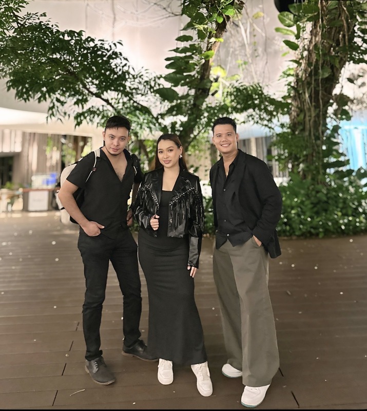 The Vanity portfolio photo 18